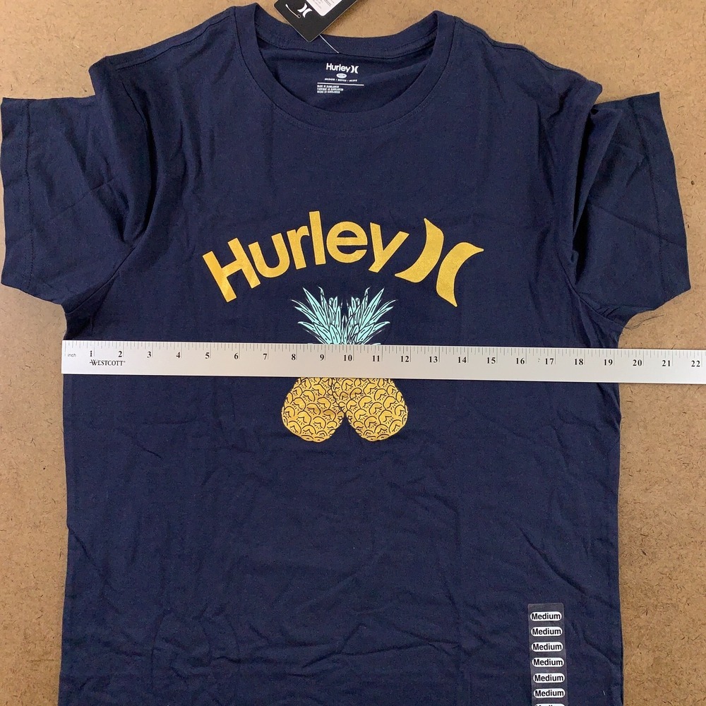 Hurley Men's Medium Navy Favorite Fruit Pineapple Graphic Short Sleeve Tee NWT - Picture 5 of 9